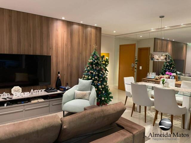 Apartamento para Venda em Santana de Parnaíba - 2