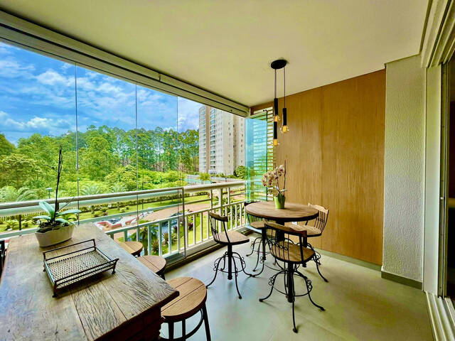 Apartamento para Venda em Santana de Parnaíba - 2