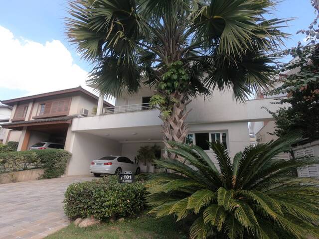 Casa para Venda em Santana de Parnaíba - 2