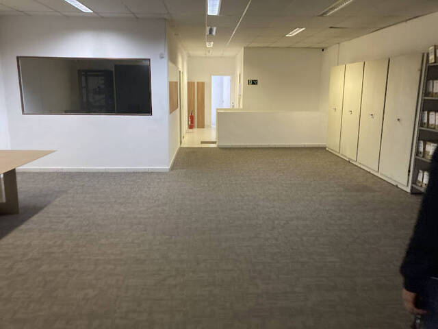 Prédio Comercial para Venda em Barueri - 4