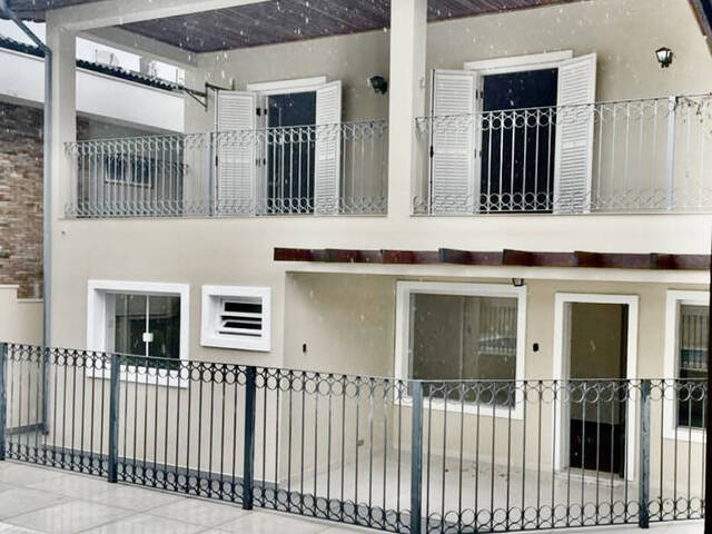 Casa para Venda em Santana de Parnaíba - 4