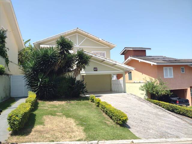 #6289 - Casa para Locação em Santana de Parnaíba - SP