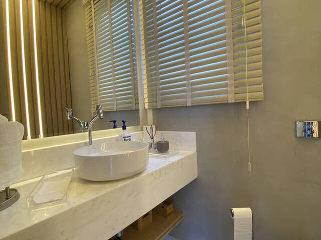 Casa para Venda em Santana de Parnaíba - 5