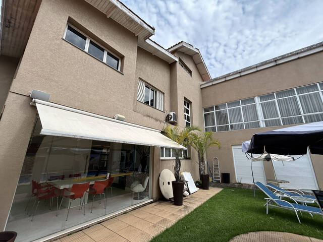 Casa para Venda em Santana de Parnaíba - 5