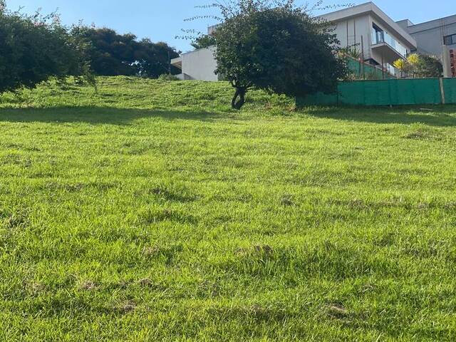 #6406 - Terreno para Venda em Santana de Parnaíba - SP