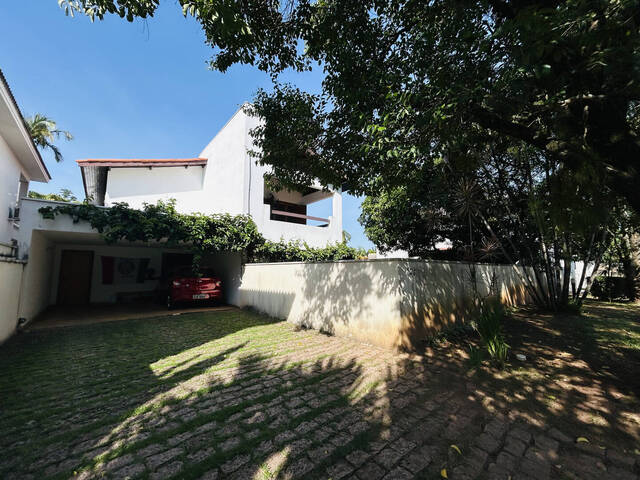 Casa para Venda em Santana de Parnaíba - 5