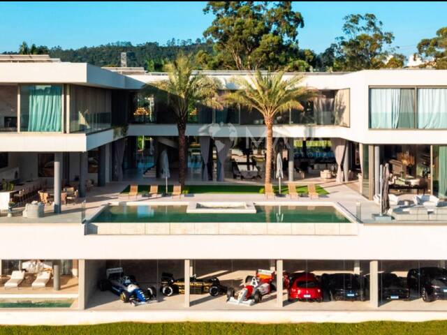 #6453 - Casa para Venda em Santana de Parnaíba - SP
