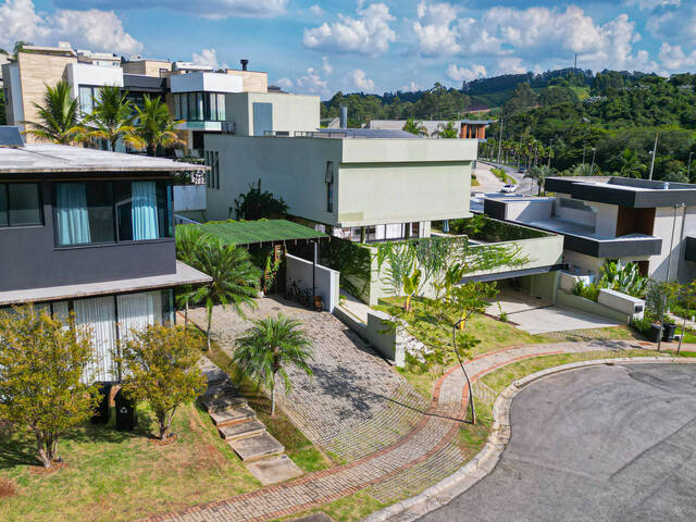 Casa para Venda em Santana de Parnaíba - 2