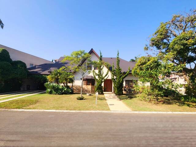 Casa para Venda em Santana de Parnaíba - 3