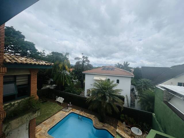 Casa para Venda em Santana de Parnaíba - 4