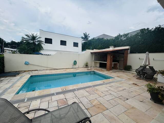 Casa para Venda em Santana de Parnaíba - 4