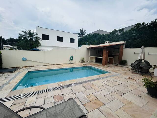 Casa para Venda em Santana de Parnaíba - 5