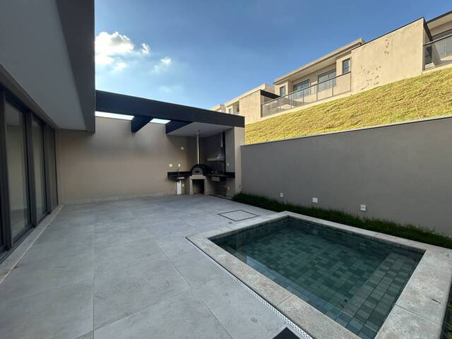 Casa para Venda em Santana de Parnaíba - 5