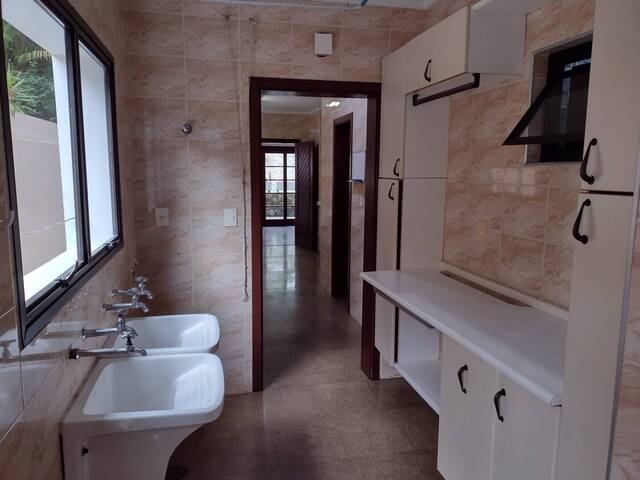 Casa para Locação em Santana de Parnaíba - 4