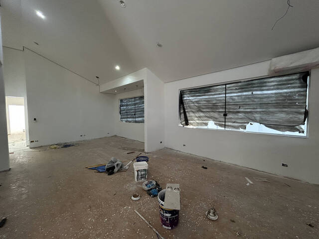 #6385 - Casa para Locação em Santana de Parnaíba - SP