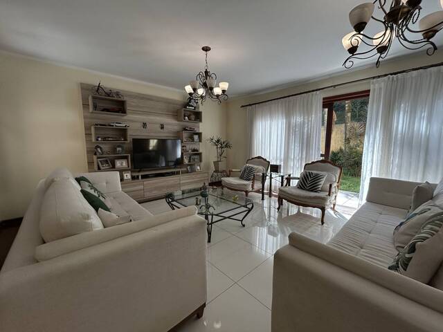 #6563 - Casa para Venda em Santana de Parnaíba - SP - 1