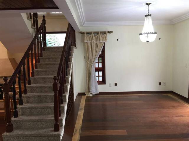 Casa para Locação em Santana de Parnaíba - 4