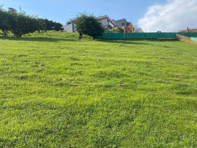 #6406 - Terreno para Venda em Santana de Parnaíba - SP