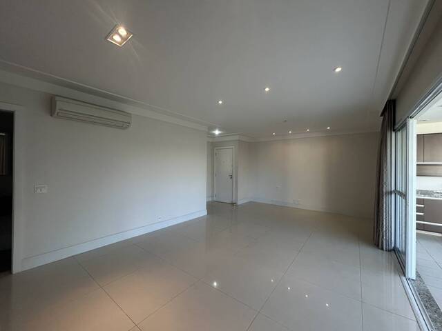 #6578 - Apartamento para Venda em Santana de Parnaíba - SP - 2