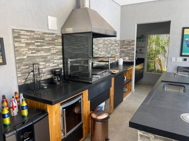 Casa para Venda em Santana de Parnaíba - 4