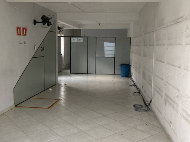 Casa para Venda em Barueri - 4