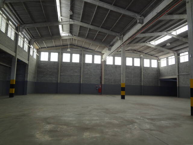 #3556 - Galpão para Locação em Santana de Parnaíba - SP - 2