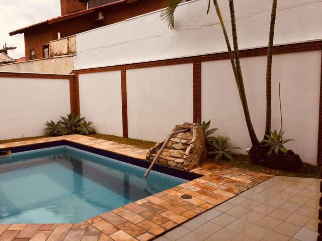 Casa para Venda em Santana de Parnaíba - 4