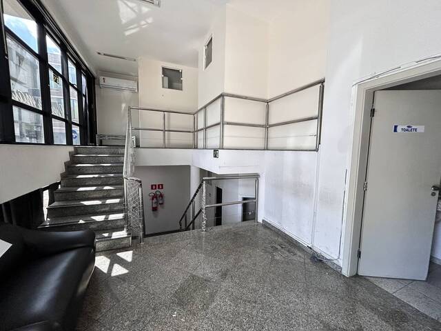 Prédio Comercial para Venda em Barueri - 5