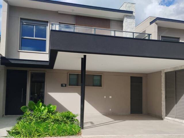 Casa para Venda em Santana de Parnaíba - 4