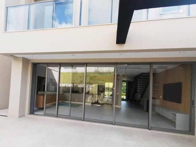 Casa para Venda em Santana de Parnaíba - 5