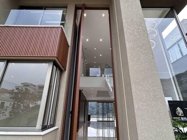 Casa para Venda em Santana de Parnaíba - 4