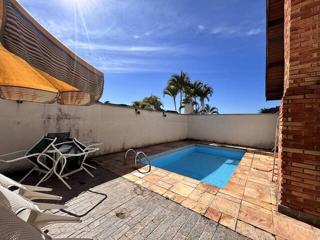 Casa para Venda em Santana de Parnaíba - 5