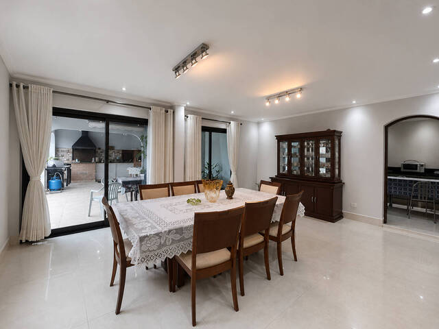 Casa para Venda em Santana de Parnaíba - 5