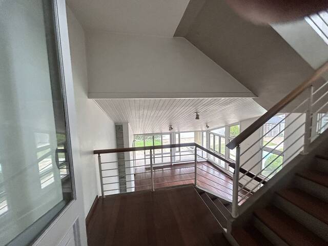 Casa para Venda em Santana de Parnaíba - 5