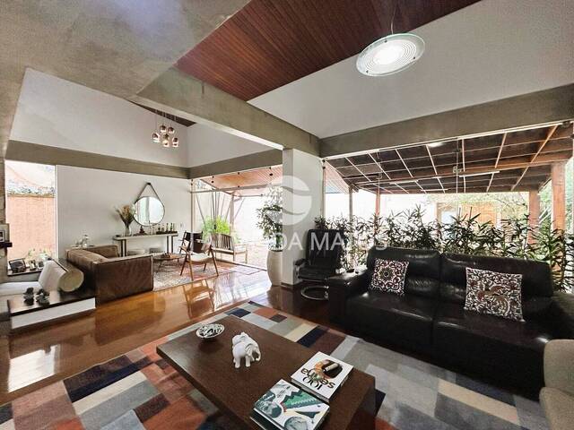 Casa para Venda em Santana de Parnaíba - 5