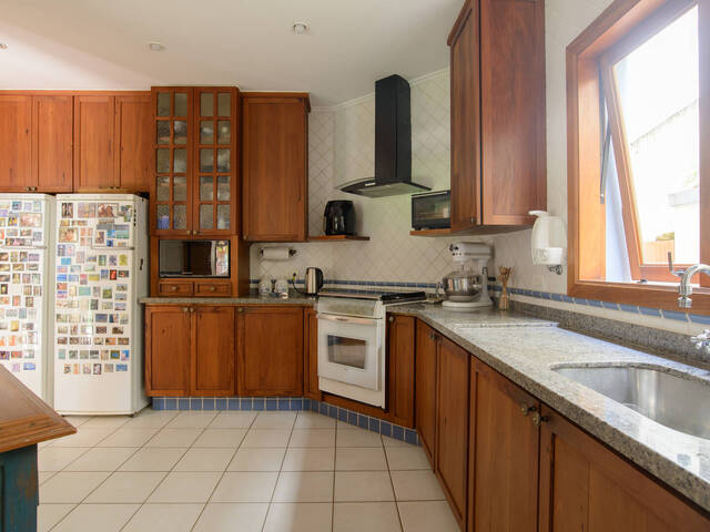 Casa para Venda em Santana de Parnaíba - 3