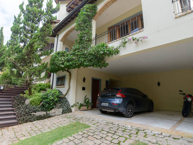 #6703 - Casa para Venda em Santana de Parnaíba - SP - 3