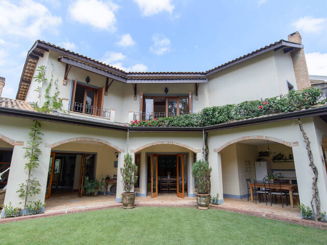 #6703 - Casa para Venda em Santana de Parnaíba - SP - 2