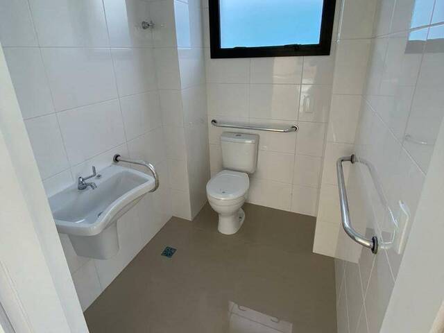 Apartamento para Locação em Santana de Parnaíba - 3