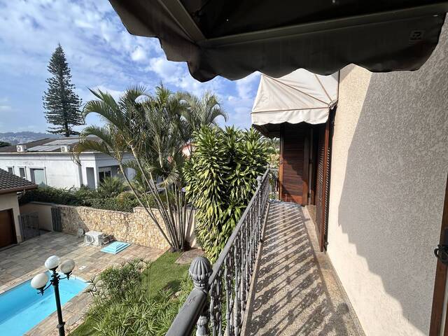 Casa para Venda em Santana de Parnaíba - 5