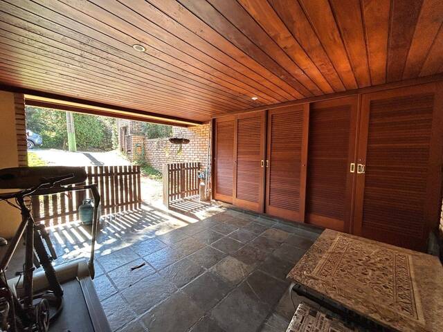 Casa para Venda em Santana de Parnaíba - 5