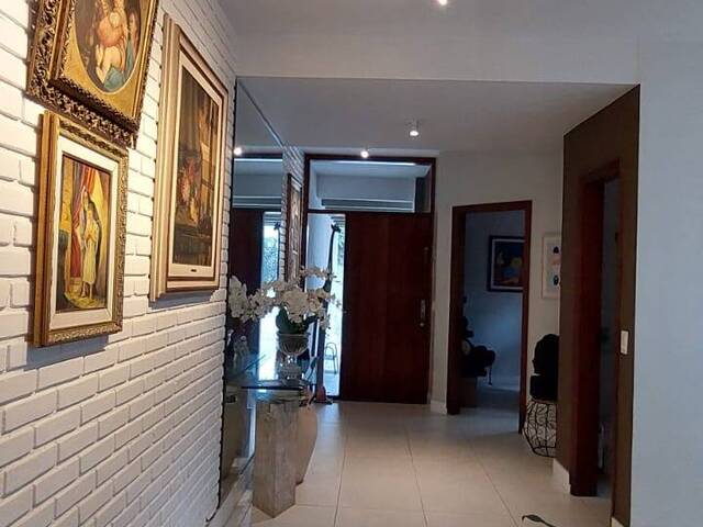 #6726 - Casa para Venda em Santana de Parnaíba - SP - 3