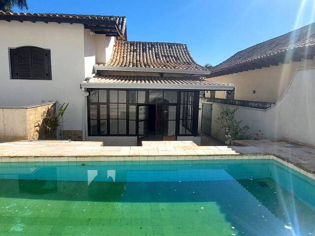 #6735 - Casa para Venda em Santana de Parnaíba - SP - 1