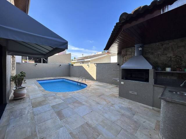 Casa para Locação em Santana de Parnaíba - 2