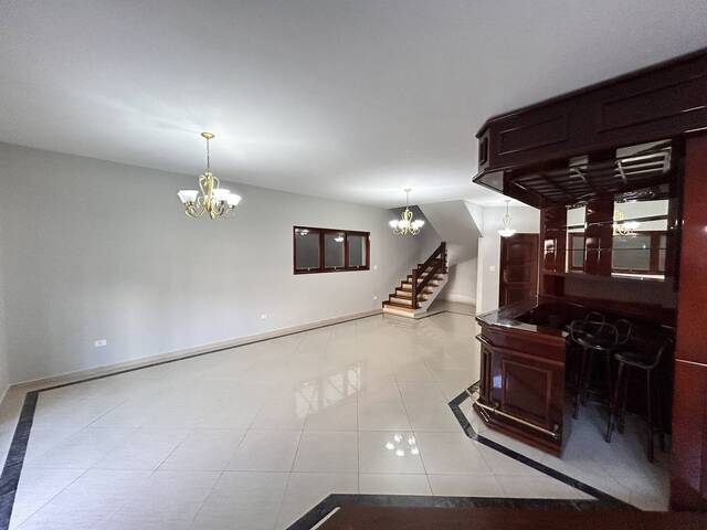 Casa para Locação em Santana de Parnaíba - 4