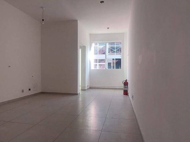 Prédio Comercial para Locação em Barueri - 5