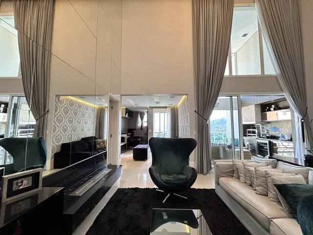 Apartamento para Venda em Santana de Parnaíba - 4