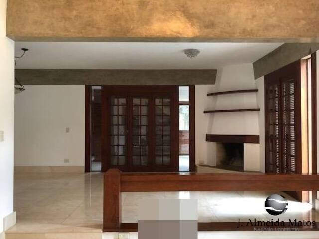 Casa para Locação em Santana de Parnaíba - 3